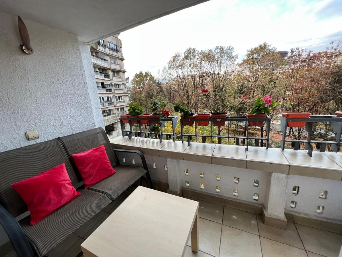 Color Apartments Unirii 14 Blv Bucareste Exterior foto